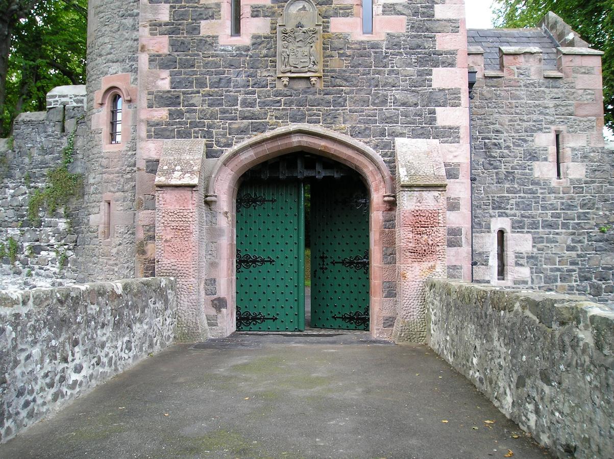 Barbican Glenarm المظهر الخارجي الصورة